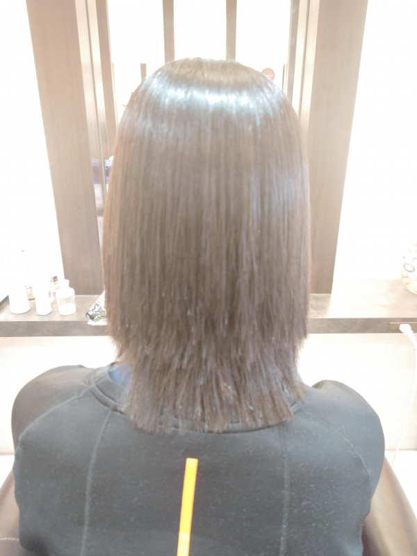 大人女子ミディアム　縮毛矯正楽ちんスタイル